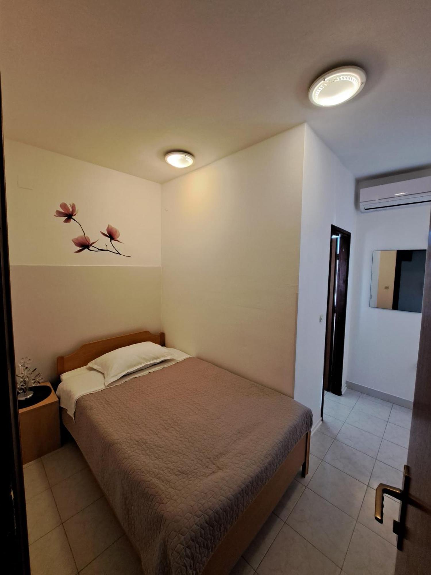 Guest House Krsevan Zadar Exterior photo